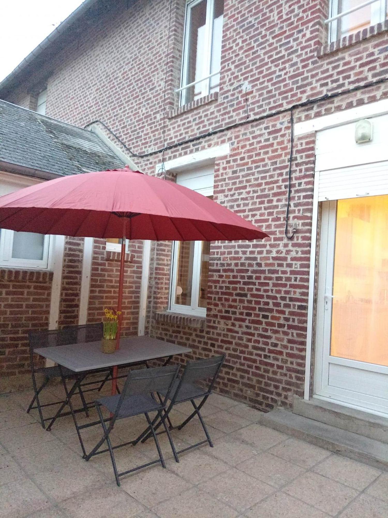 Gites De La Chapelette Péronne Exterior photo